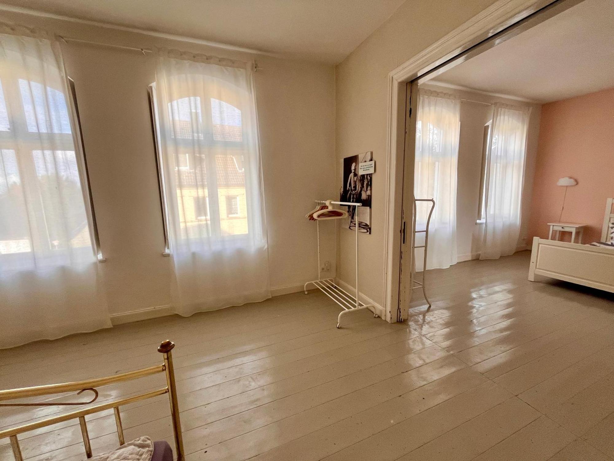 Beautiful Apartment In A Historic Villa Хатинген Екстериор снимка